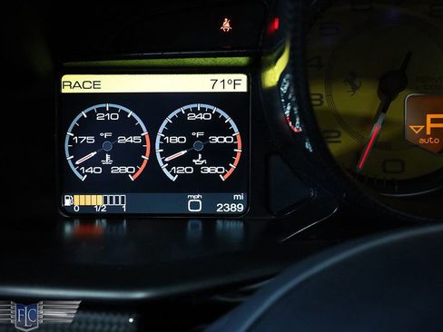 Used 2013 Ferrari 458 Spider RWD image 31