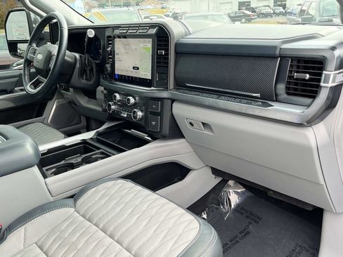 Used 2024 Ford F450 Limited w/ FX4 Off-Road Package image 22