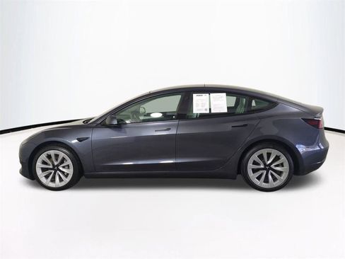 Used 2022 Tesla Model 3 Long Range image 8