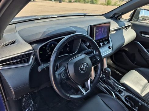 Used 2023 Toyota Corolla Cross AWD Hybrid w/ Convenience Package image 10