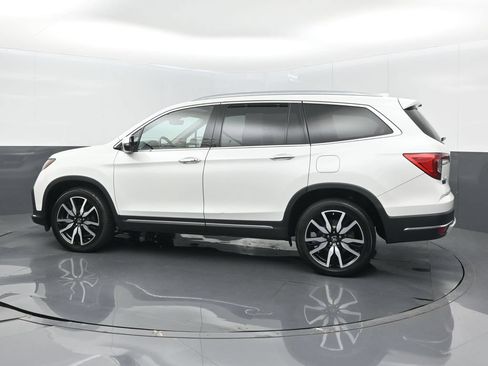 Used 2021 Honda Pilot Touring image 4