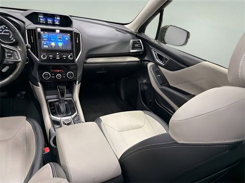 Certified 2023 Subaru Forester Limited image 30