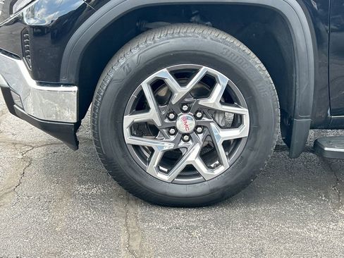 Certified 2023 GMC Sierra 1500 SLT w/ SLT Premium Package AWD/4WD image 14