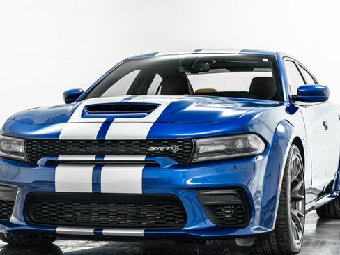 Used 2021 Dodge Charger SRT Hellcat image 5