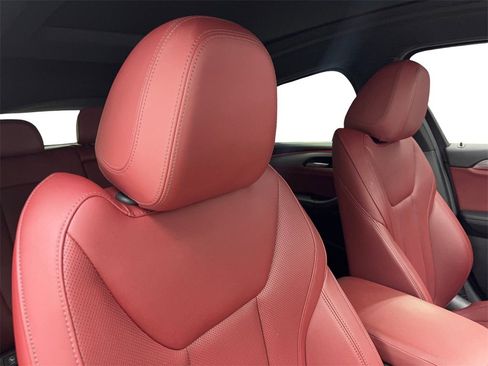 Used 2022 BMW X4 xDrive30i w/ Convenience Package image 46