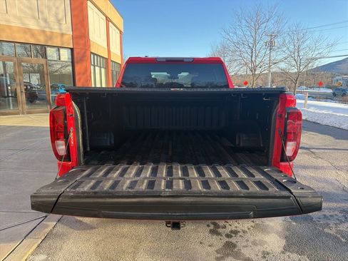 Used 2023 GMC Sierra 1500 Elevation image 17