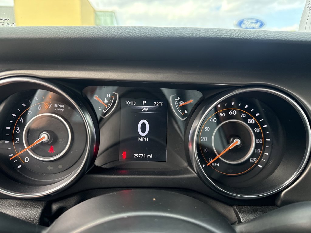 Used 2022 Jeep Wrangler Sport AWD/4WD image 35