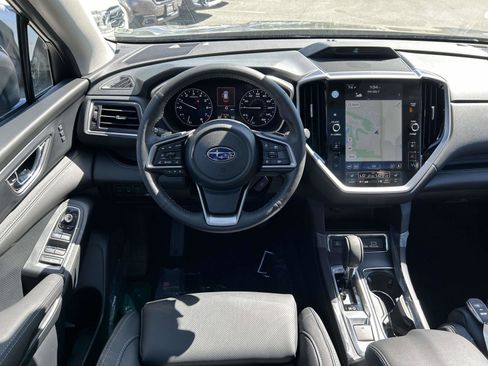 Used 2025 Subaru Ascent Limited image 4