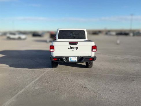 New 2026 Jeep Gladiator Sport image 10