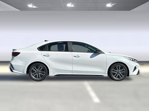 Used 2024 Kia Forte GT-Line image 7