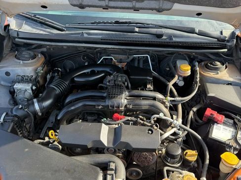 Used 2013 Subaru Crosstrek 2.0i Premium image 22