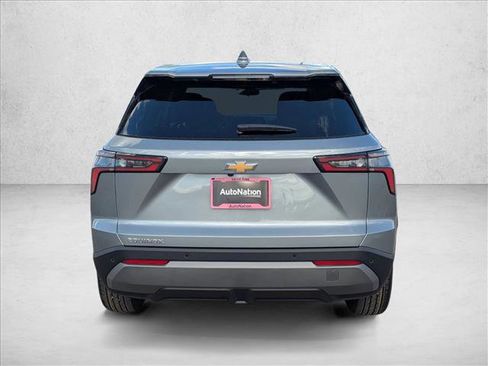 New 2026 Chevrolet Equinox LT image 6