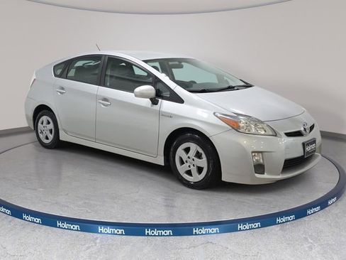 Used 2011 Toyota Prius Three w/ Navigation Pkg image 4