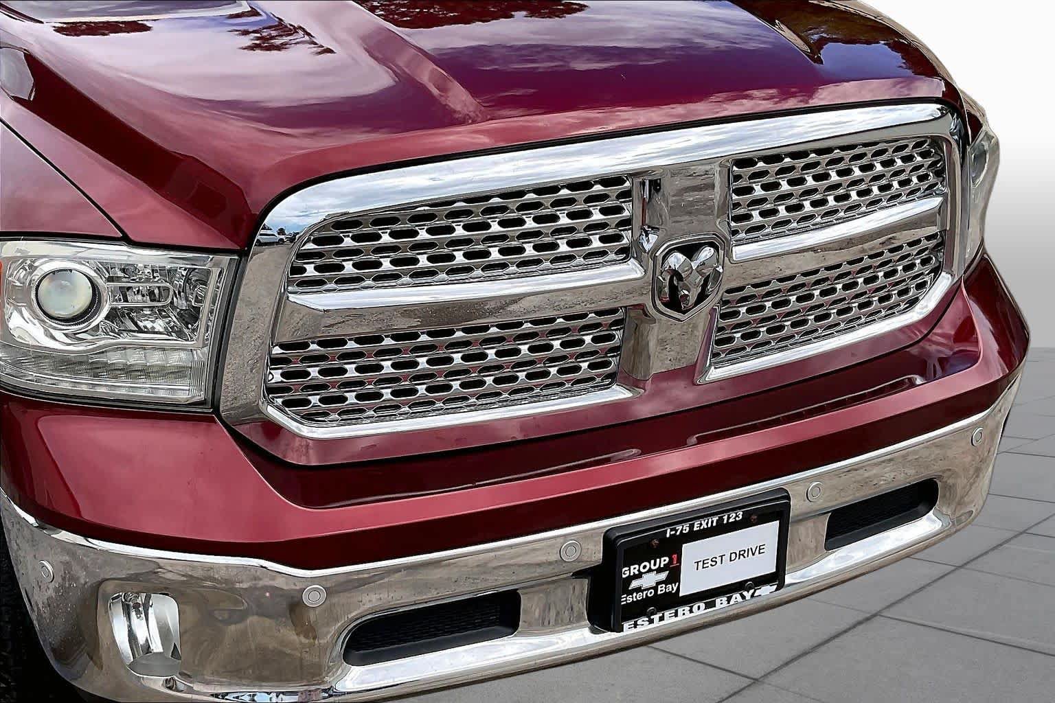 Used 2017 RAM 1500 Laramie w/ Convenience Group AWD/4WD image 29