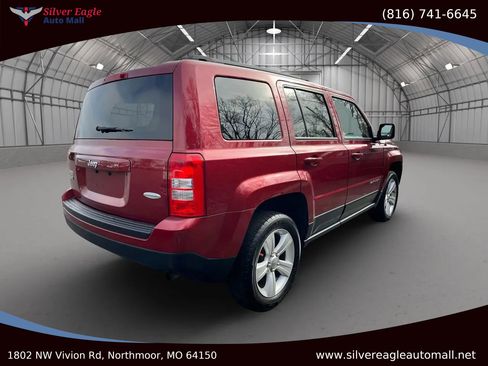 Used 2016 Jeep Patriot Latitude image 6