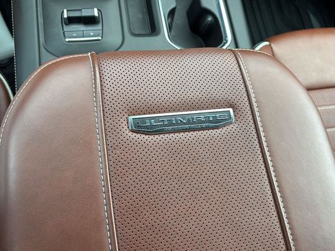 Used 2025 GMC Sierra 3500 Denali Ultimate AWD/4WD image 29
