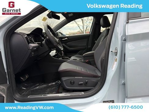 New 2026 Volkswagen Jetta GLI Autobahn image 3