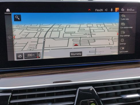 Used 2021 BMW 540i xDrive w/ M Sport Package image 24