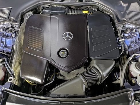 Certified 2025 Mercedes-Benz C 300 4MATIC Sedan image 24