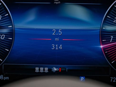 Used 2026 Mercedes-Benz GLA 250 image 24