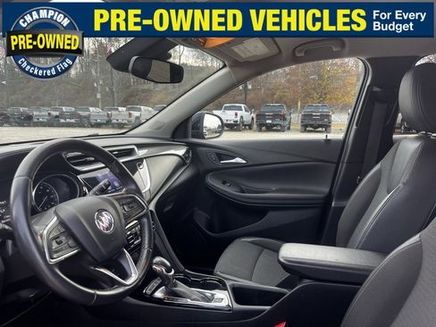 Used 2020 Buick Encore GX Select w/ Sport Touring Package image 18