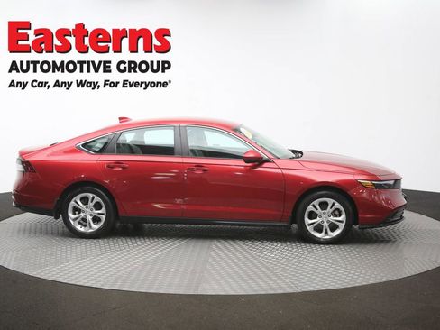 Used 2023 Honda Accord LX image 43