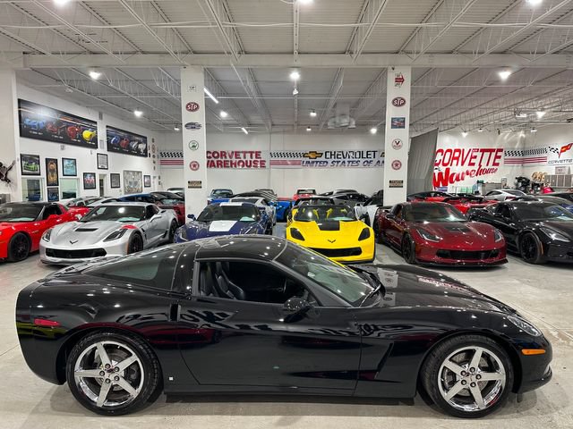 Used 2007 Chevrolet Corvette Coupe w/ Preferred Equipment Group RWD image 5