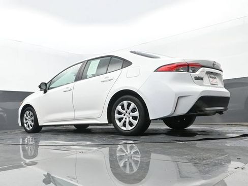 Used 2024 Toyota Corolla LE FWD image 23