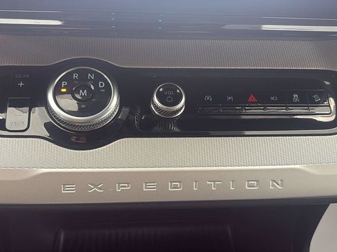 Certified 2026 Ford Expedition Max Active AWD/4WD image 27