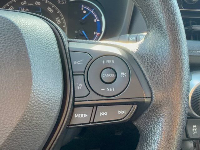 Used 2025 Toyota RAV4 XLE w/ Convenience Package AWD/4WD image 19