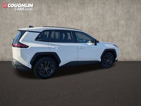 Used 2026 Toyota RAV4 XLE Premium AWD/4WD image 8