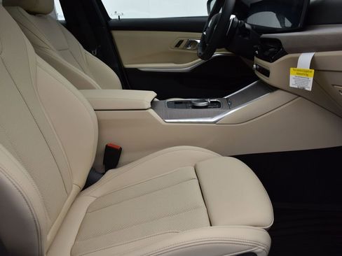 Certified 2025 BMW 330i Sedan w/ Premium Package image 25