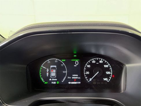 Used 2023 Honda CR-V Sport image 11