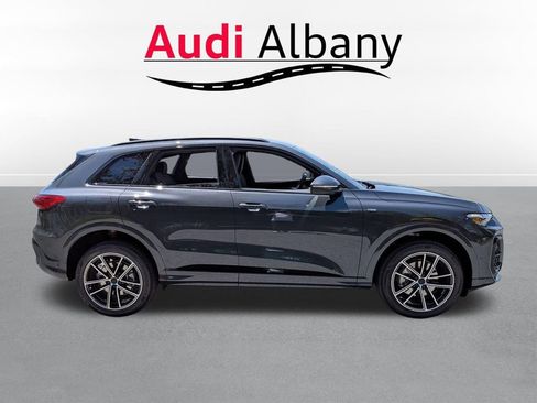 New 2026 Audi Q5 Premium Plus AWD/4WD image 3