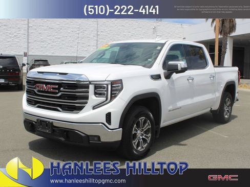Used 2025 GMC Sierra 1500 SLT RWD image 3