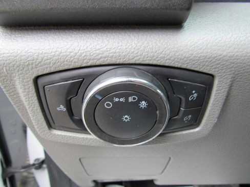 Used 2020 Ford F350 XL w/ Power Equipment Group image 11