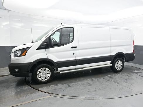 Used 2025 Ford Transit 250 Low Roof w/ Exterior Upgrade Package RWD image 3