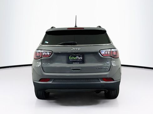 Used 2019 Jeep Compass Limited FWD image 7