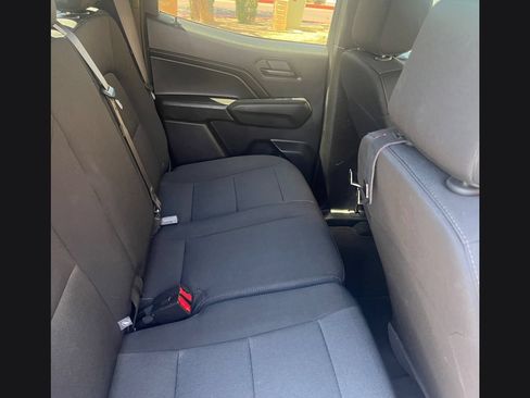 Used 2025 Chevrolet Colorado Trail Boss AWD/4WD image 6