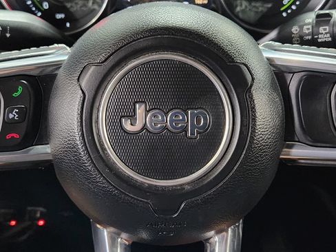 Used 2021 Jeep Wrangler Unlimited Sahara AWD/4WD image 49