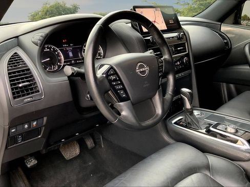 Used 2023 Nissan Armada SL w/ Midnight Edition Package RWD image 17