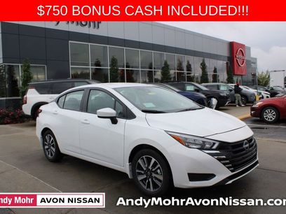 New 2025 Nissan Versa SV w/ Trunk Package
