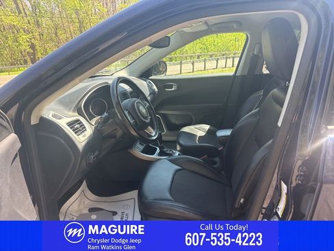 Used 2020 Jeep Compass Latitude FWD image 16