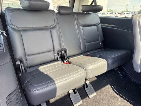 New 2026 Ford Expedition Max Active AWD/4WD image 14