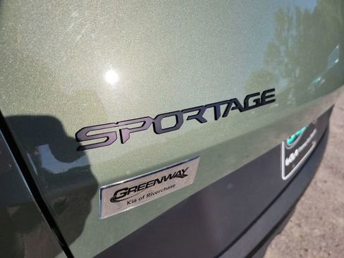 Used 2025 Kia Sportage X-Line w/ Premium Package image 35