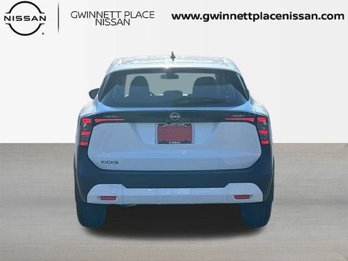 New 2026 Nissan Kicks S image 6