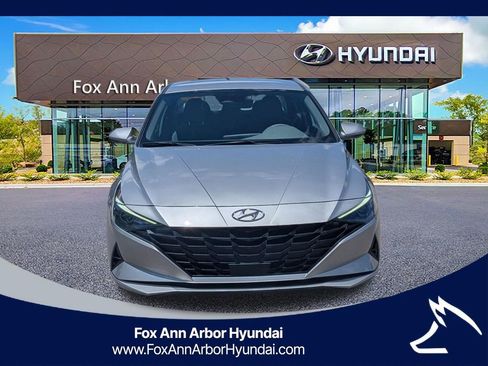 Certified 2023 Hyundai Elantra SEL w/ Convenience Package FWD image 8