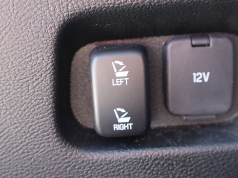 Used 2023 Ford Edge SEL w/ Convenience Package image 26