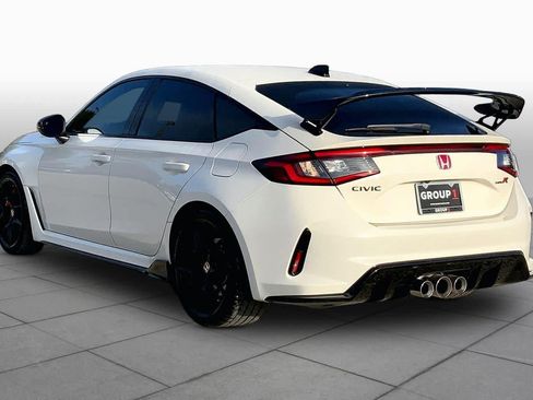 Used 2025 Honda Civic Type R image 12
