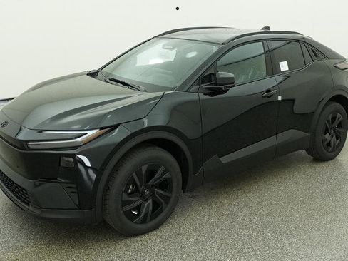 New 2026 Toyota C-HR AWD/4WD image 9